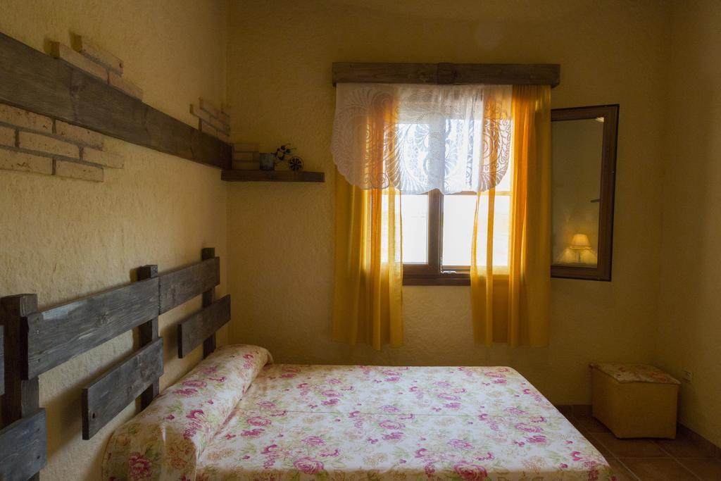 Casa La Tora Vendégház Deltebre Kültér fotó