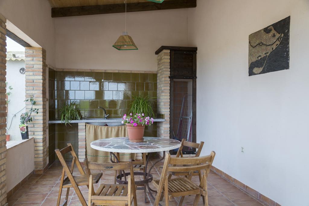 Casa La Tora Vendégház Deltebre Kültér fotó